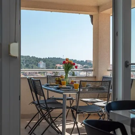 Apartman No. 8 Trogir