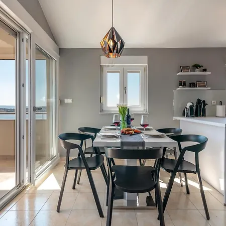 Apartman No. 8 Trogir