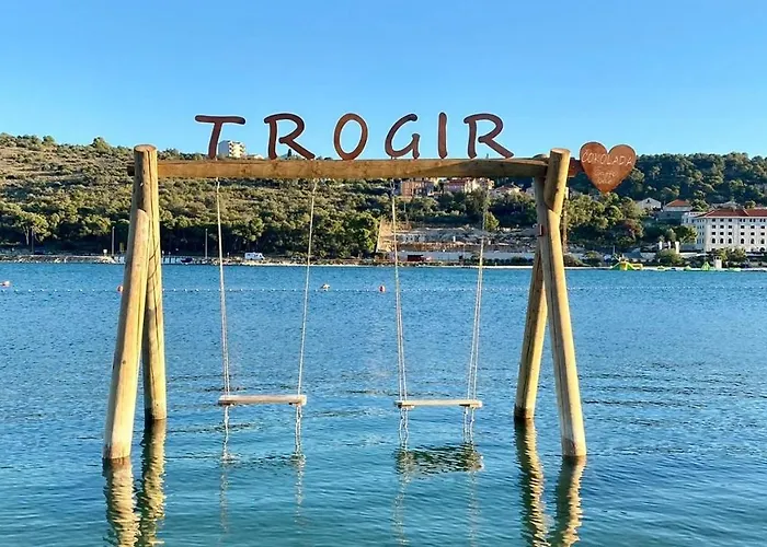 Διαμέρισμα No. 8